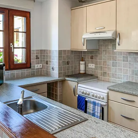 Beautiful In Sur Layon With 3 Bedrooms, Outdoor Swimming Pool And Heated Swimming Pool Holiday home